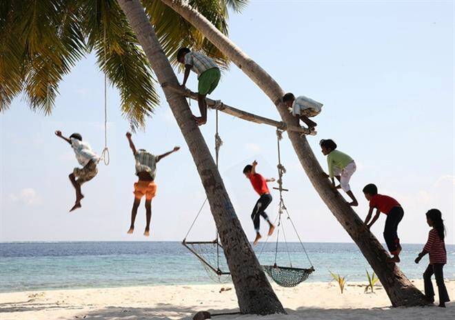 maldivian children six sevens
