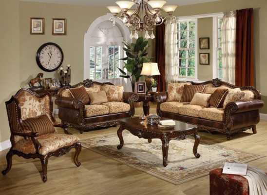 A beautiful selection of 15 living rooms, decorated in classic style