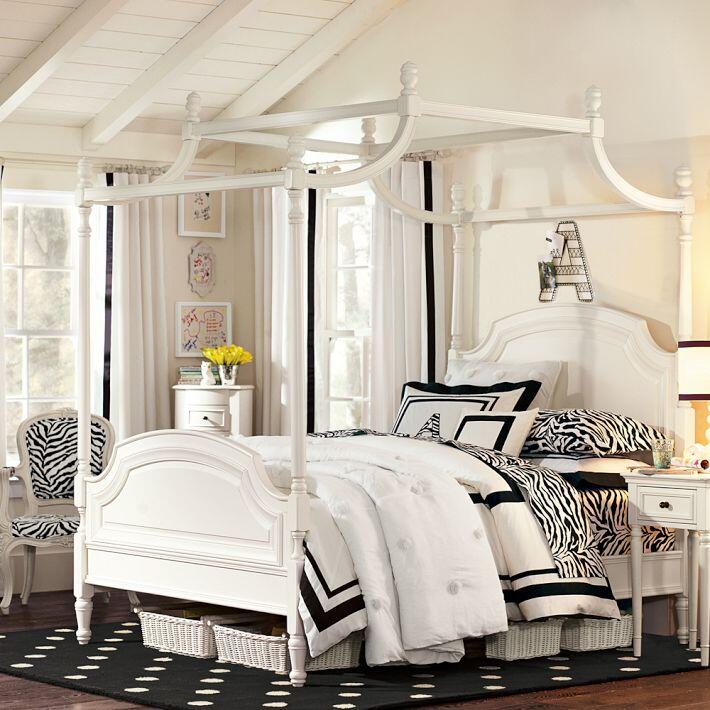 Bedroom ideas - canopy bed with contemporary design PB Teen (11)