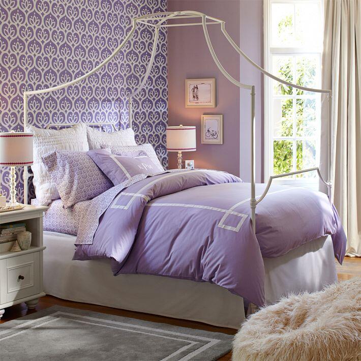 Bedroom ideas - canopy bed with contemporary design PB Teen (8)