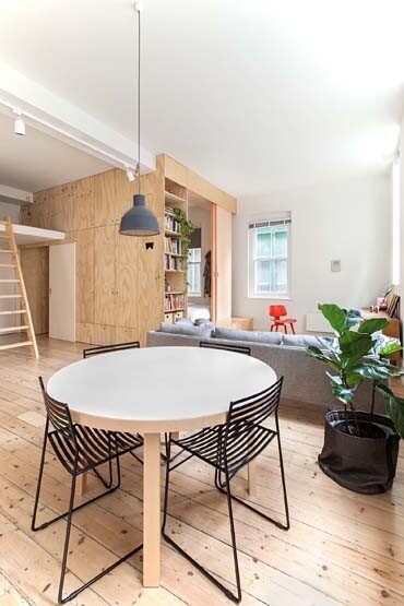 Flinders Lane Apartment by Clare Cousins Architects (3)