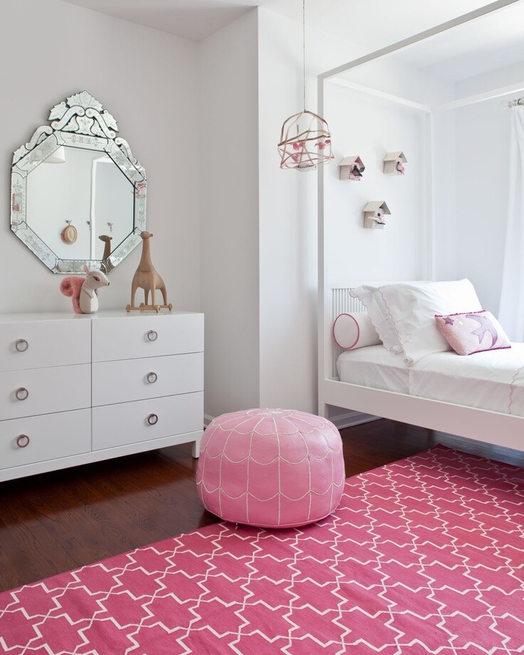 Ava's pink room