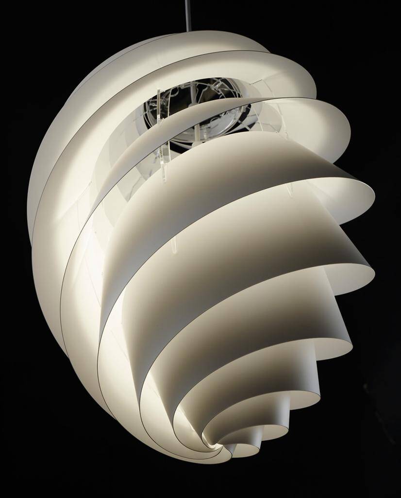 Swirl lamps light and delicately by Le Klint (5) (Custom)