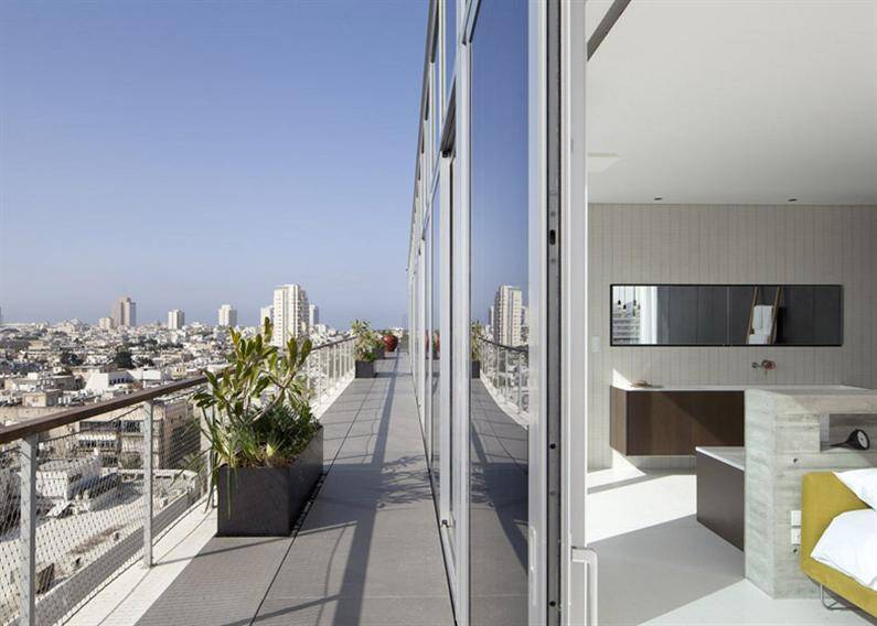Tel Aviv penthouse by Pitsou Kedem (23)