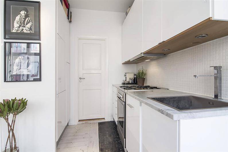 Small apartment in Stockholm - www.homeworlddesign.com (12)