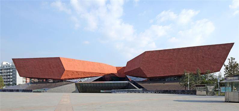 A Revolutionary Building to commemorate the Xin Hai Revolution a Wuhan, China - www.homeworlddesign.com (2)