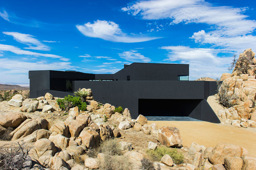 Black Desert House - Oller & Pejic and Marc Atlan Design Company - www.homeworlddesign (19)