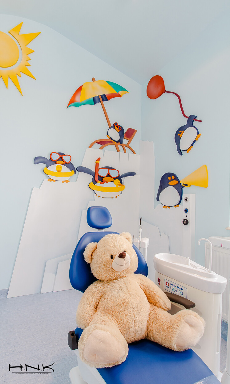 Dental clinic for children with a gorgeous design Dent Estet 4 Kids - Hamid Nicola Katrib - www.homeworlddesign. com (11)