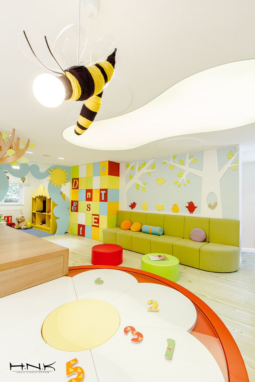Dental clinic for children with a gorgeous design Dent Estet 4 Kids - Hamid Nicola Katrib - www.homeworlddesign. com (3)