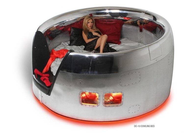 MotoArt Futuristic furniture from retired airplanes - www.homeworlddesign (7)