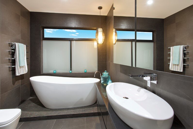bathroom, House with Impeccable Finishes in Melbourne