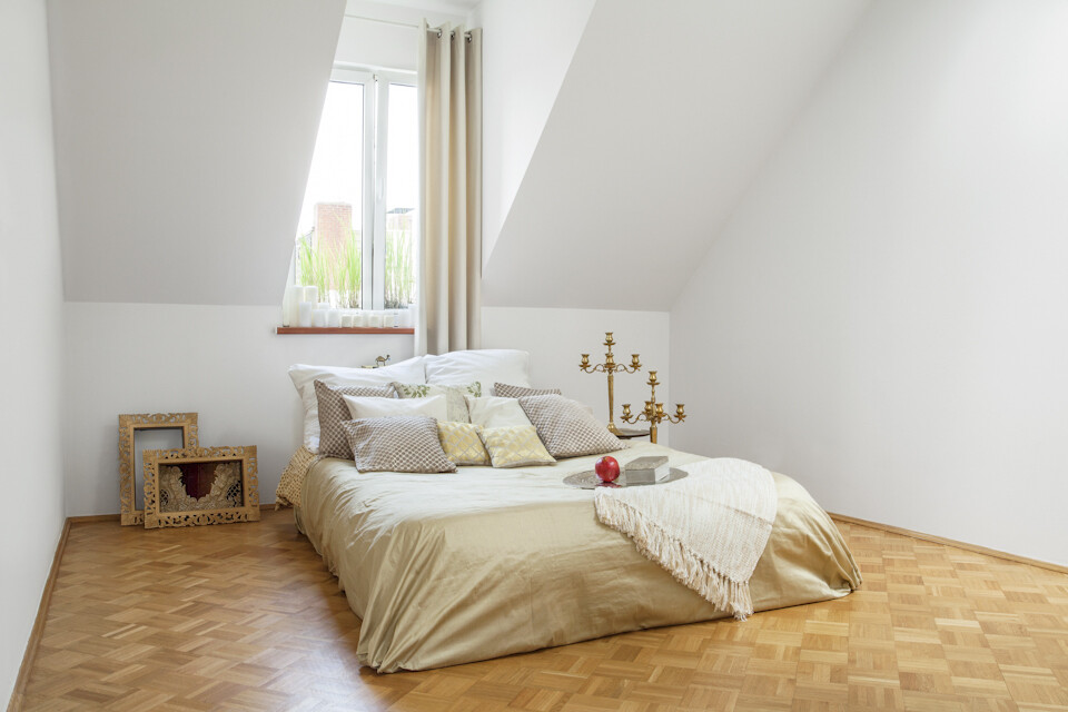 bedroom- www.homeworlddesign. com (2)