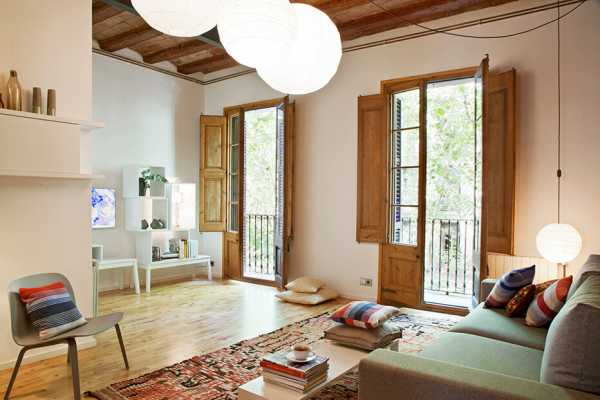 Enric Granados apartment / Barcelona