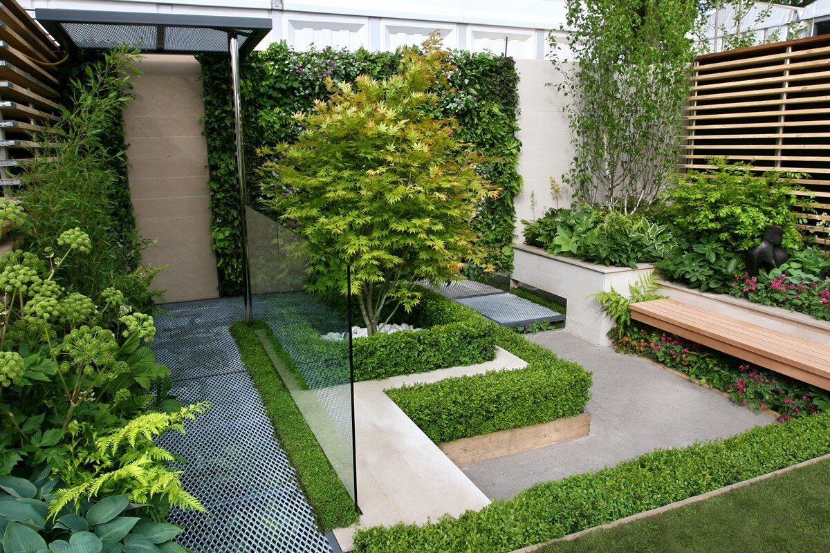 green patio
