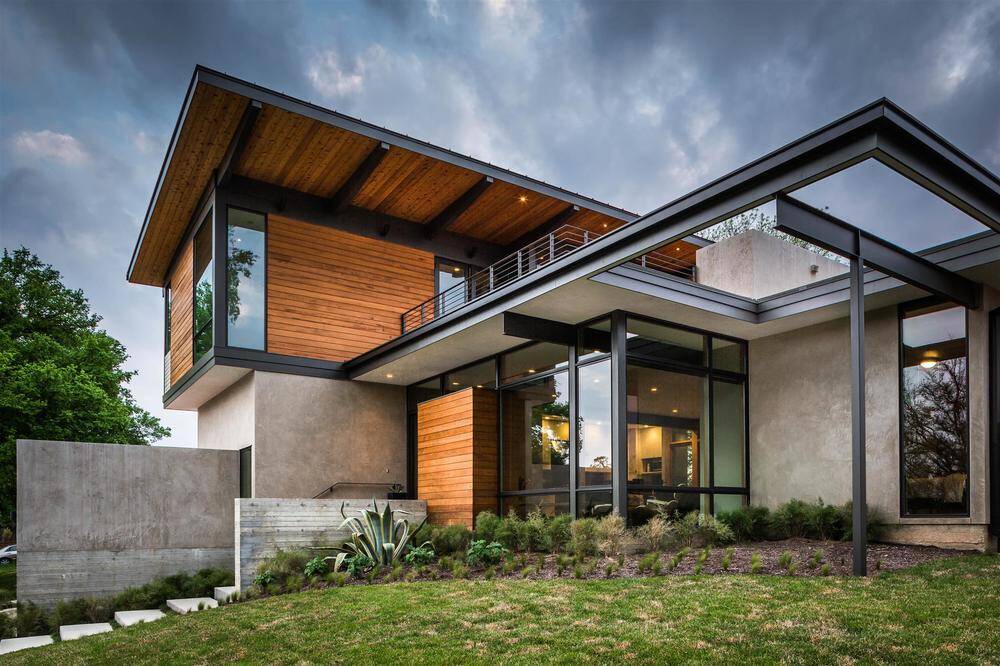 Modern architecture and spacious roof deck Barton Hills Residence - HomeWorldDesign