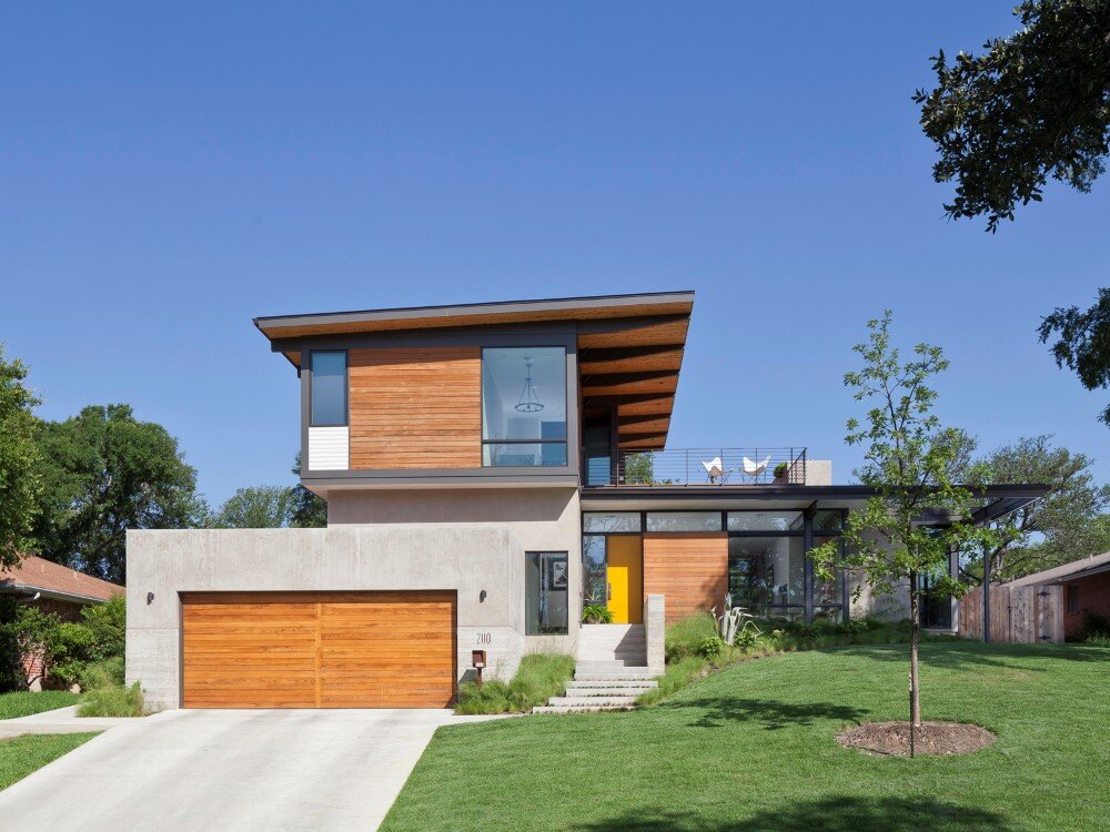 Modern architecture and spacious roof deck Barton Hills Residence - HomeWorldDesign (5) (Custom)