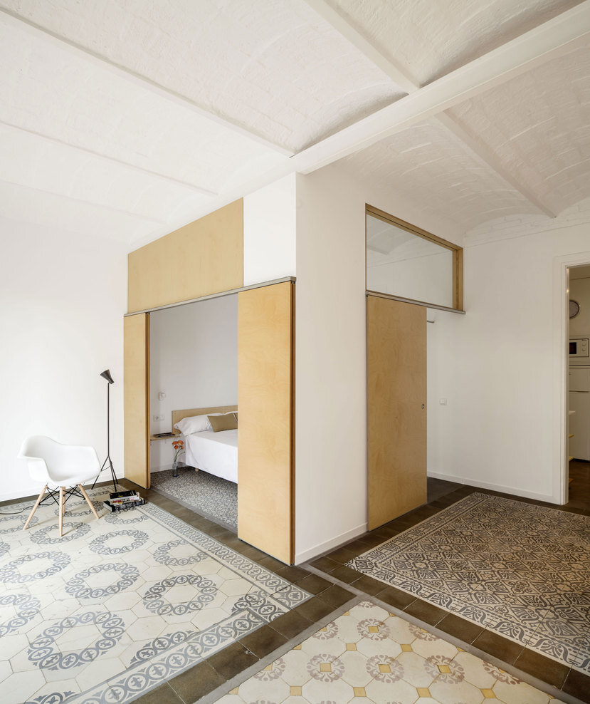 bedroom, Spanish architect Adrian Elizalde - HomeWorldDesign (5)