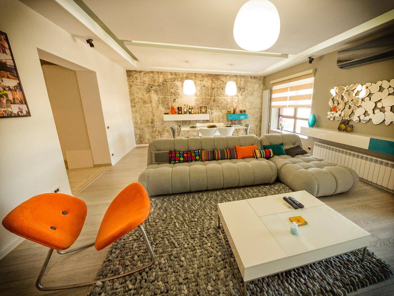 M apartment - Emerald Residence by Decorate it - HomeWorldDesign (6)