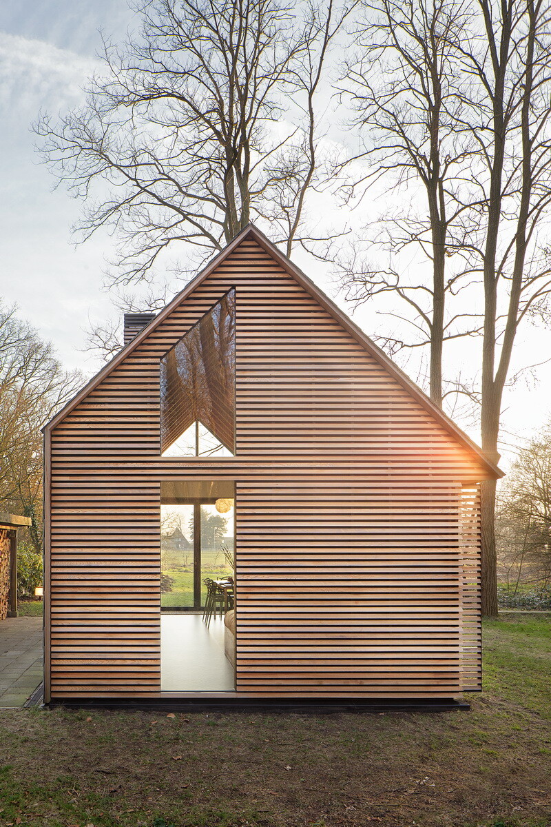 Recreational house in the countryside in Utrecht - HomeWorldDesign (13)