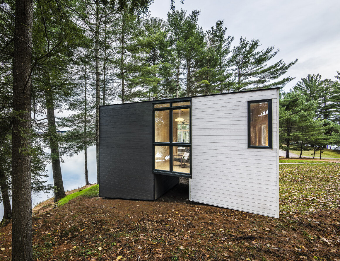 Cross Laminated Timber Cottage by Kariouk Associates - HomeWorldDesign (4)