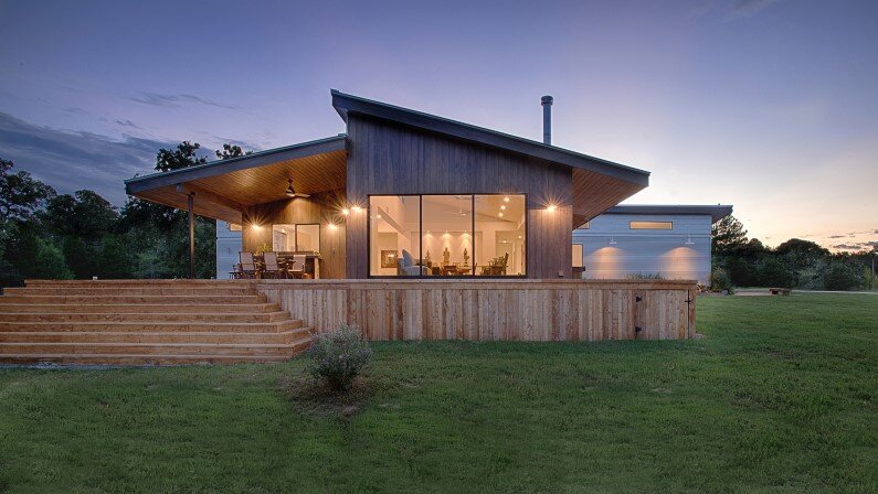 Horizon House in Texas - architecture by Matt Fajkus
