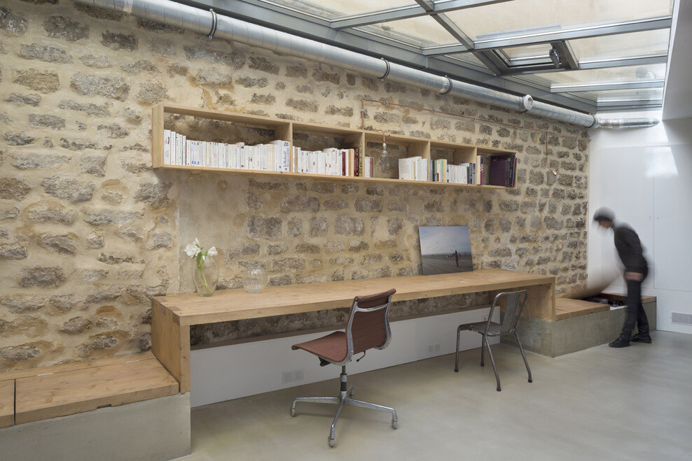 Loft in Paris ancient craft shop transformed by Maxime Jansens - HomeWorldDesign (5)