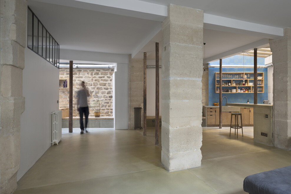 Loft in Paris ancient craft shop transformed by Maxime Jansens - HomeWorldDesign (6)