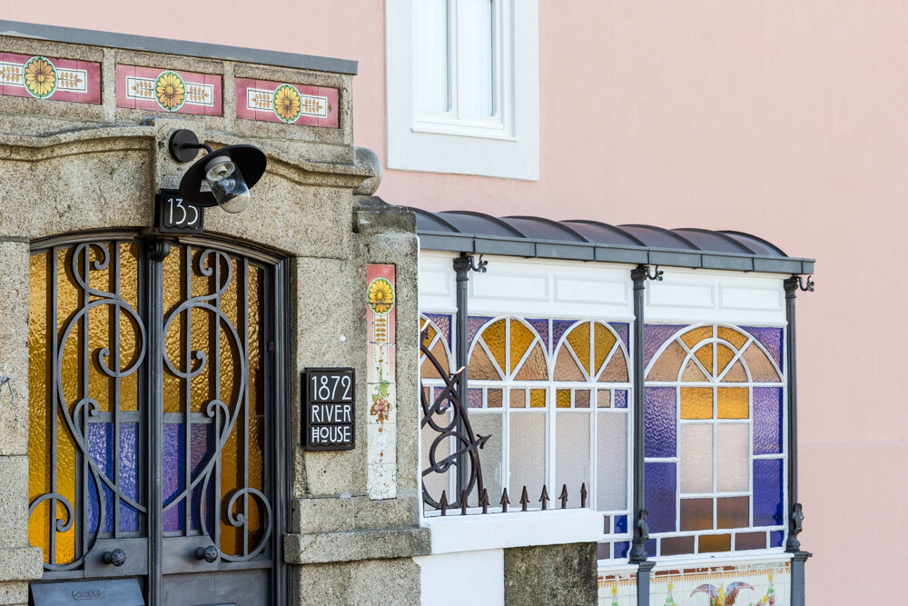River House rehabilitation of traditional Portuguese architecture - HomeWorldDesign (8)