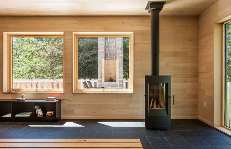 Interiors - livingroom by Salmela Architect