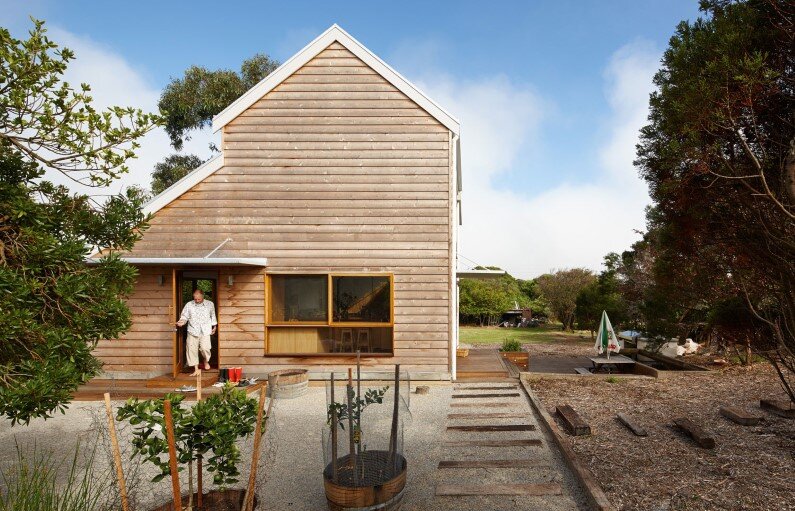 Chicory kiln converted into a cozy family home by Andrew Simpson Architects and Charles Anderson, Australia