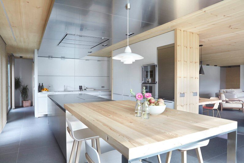 Contemporary house with wooden interior - kitchen