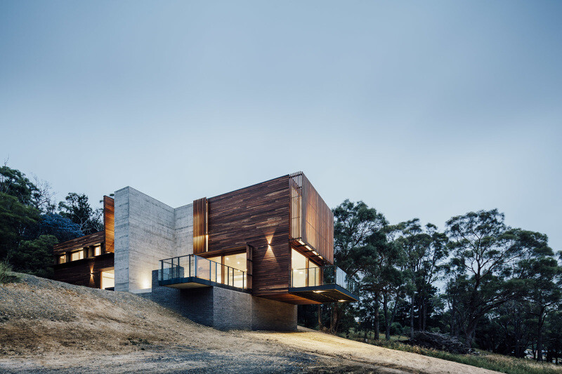 Invermay House - modern architecture by Moloney Architects