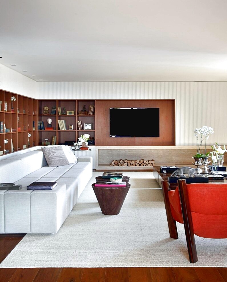 Minimalist interior design with a rigorous aesthetic PV House by Brazilian designer Guilherme Torres, Sao Paulo