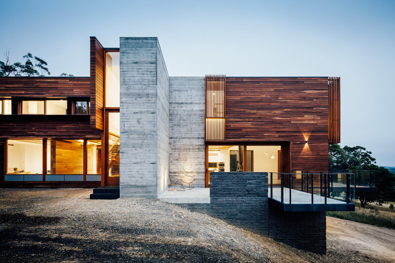 Wooden facade brings warmth and naturalness Invermay House (1)