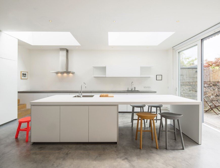 Complete refurbishment and extension of a Victorian semi-detached house (Custom)