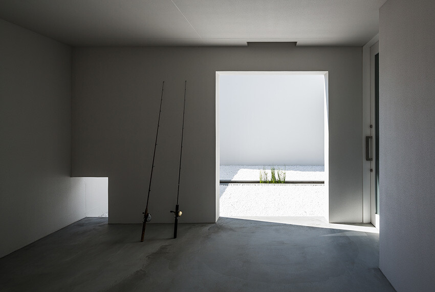Courtyard House gives an impressive and fresh feel - FORM Kouichi Kimura Architects (6)