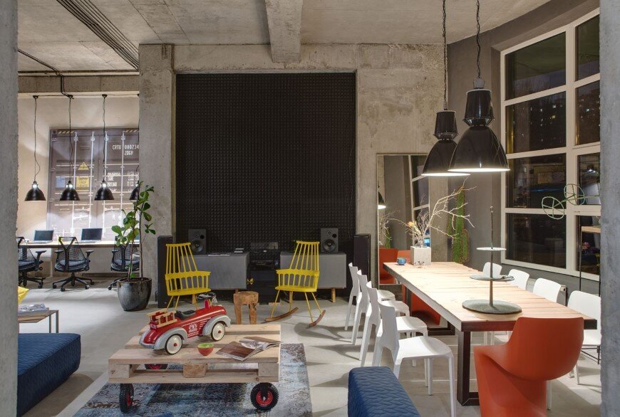 Dizaap office bright loft space with eclectic interior design (19)