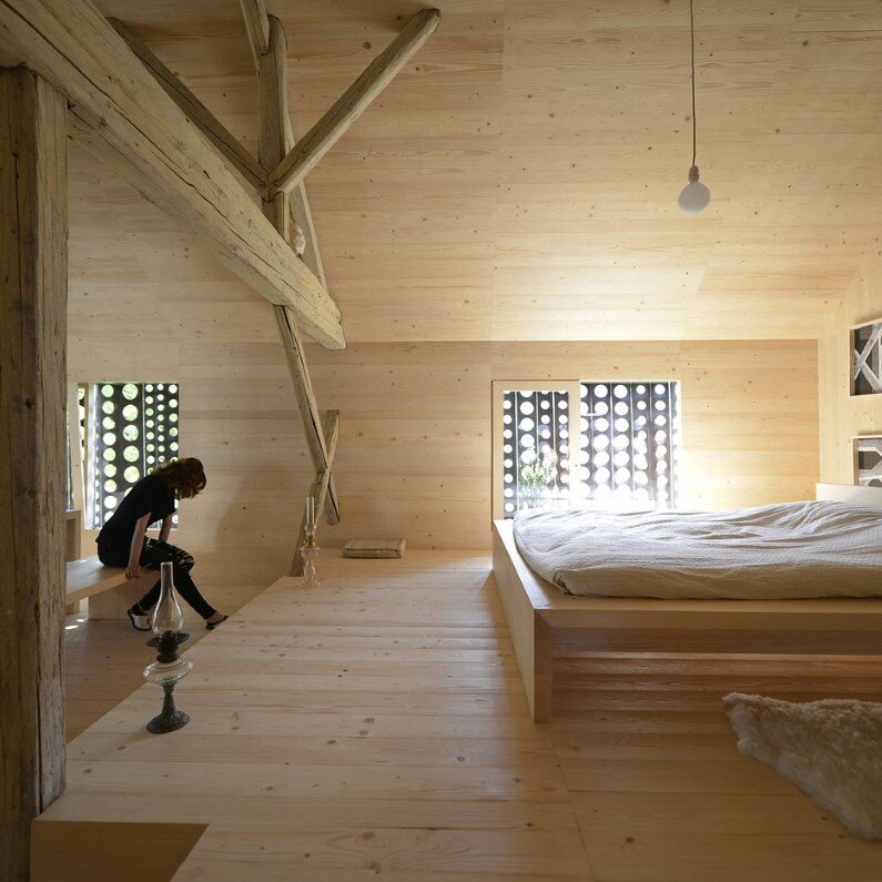Old Alpine Barn revitalized by converting into a loft apartment (2)