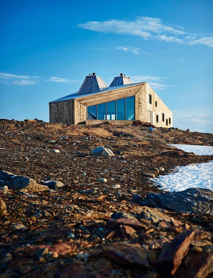 Rabot Tourist Cabin - close to glaciers in northern Norway (7)