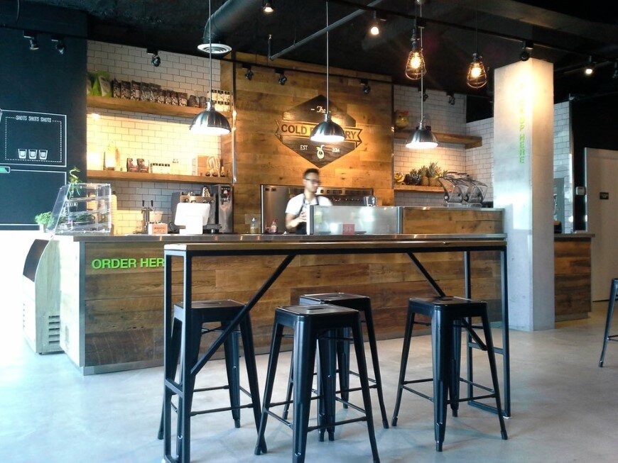 The Cold Pressery with healthy and raw-inspired interior environment (4)