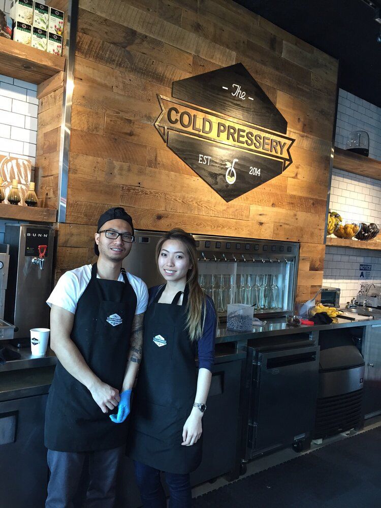 Cold Pressery with healthy and raw-inspired interior environment (5)
