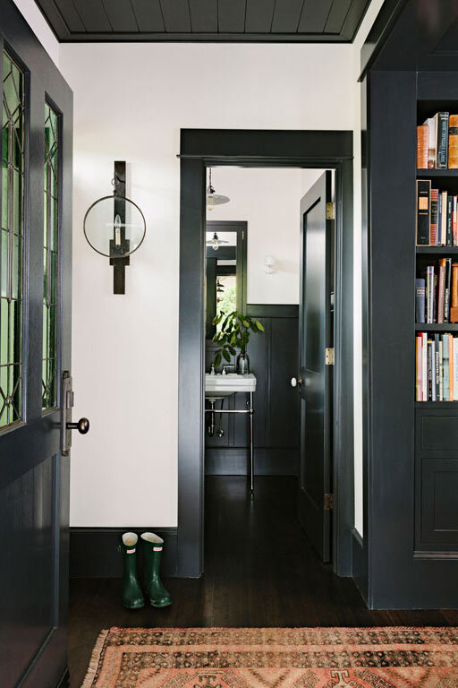 A small library transformed into a home in Portland (10)