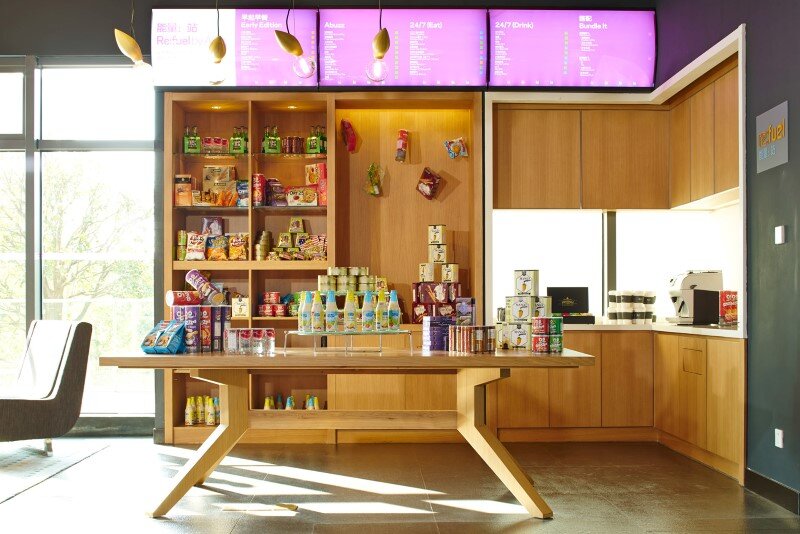 Aloft boutique hotel has a bold and elegant new identity in China (10)