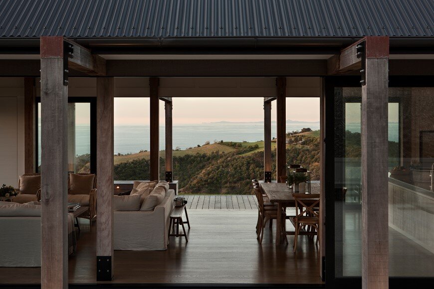 Bold architecture with maximum exposure to the views and seasonal rhythms - Owhanake Headland 4