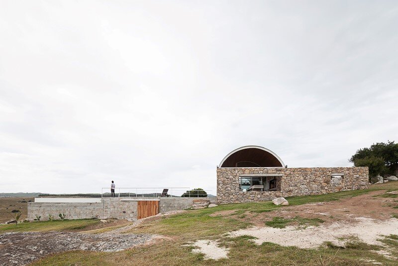 Calera del Rey residence stone structure with a vaulted roof (13)
