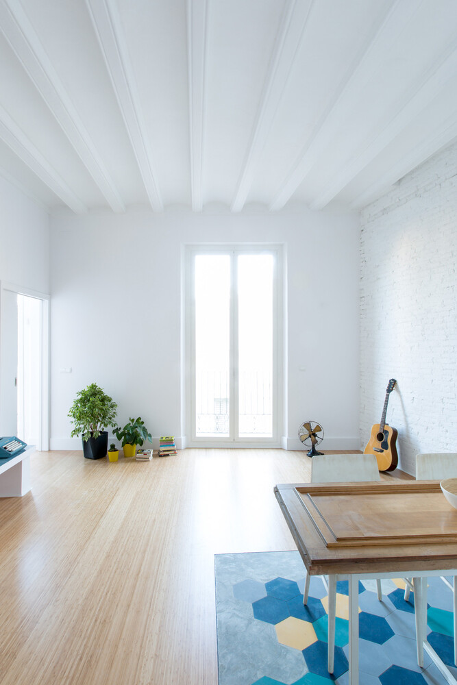 Casa Eulalia minimalist interior personalized in navy blue (5)