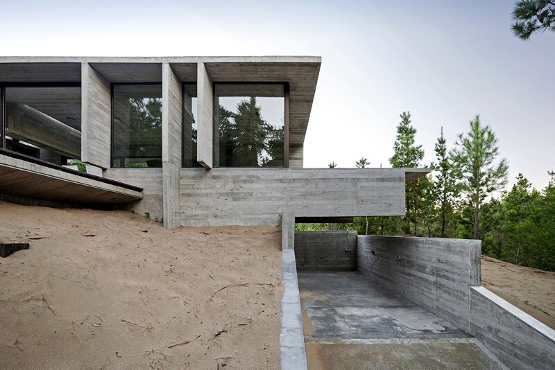 Concrete structure inspires confidence and durability Wein House (1)