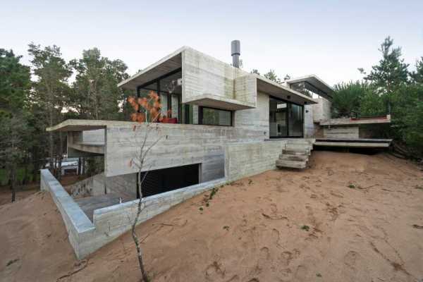 Concrete Structure Inspires Confidence and Durability: Wein House