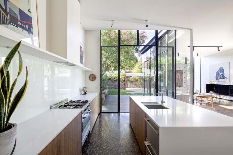 Contemporary extension and renovation to a Victorian house (5)