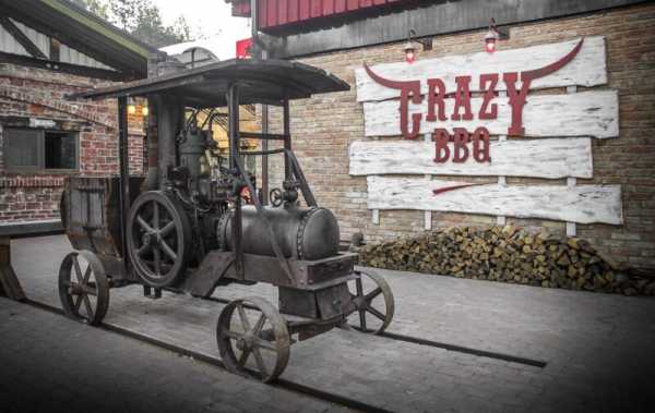 Crazy BBQ – Original Country Complex with Industrial-Vintage Style